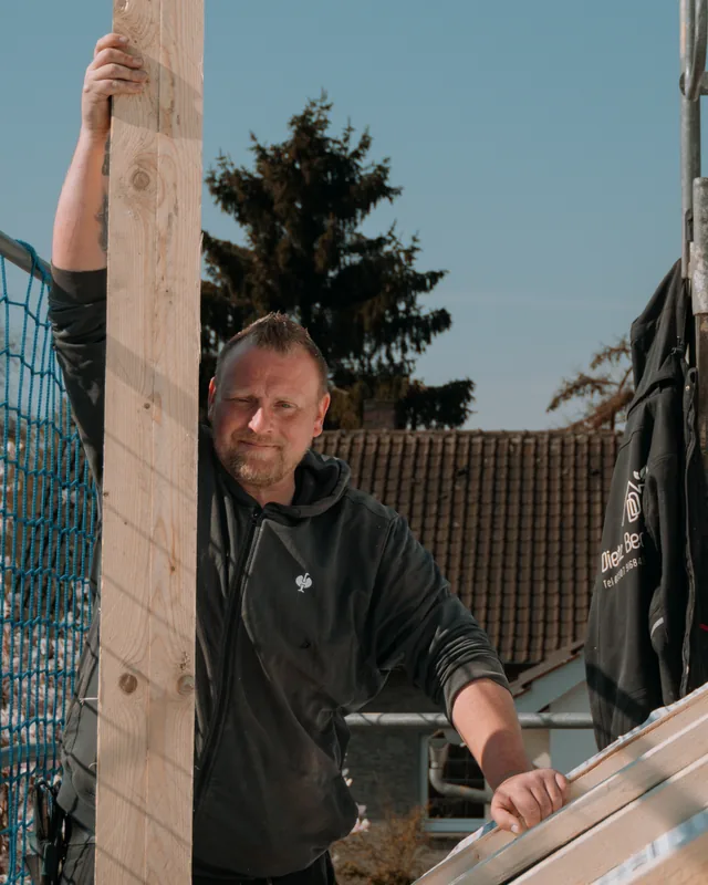 Christian Scharpenberg, Dachdeckergeselle bei Dietz Bedachung